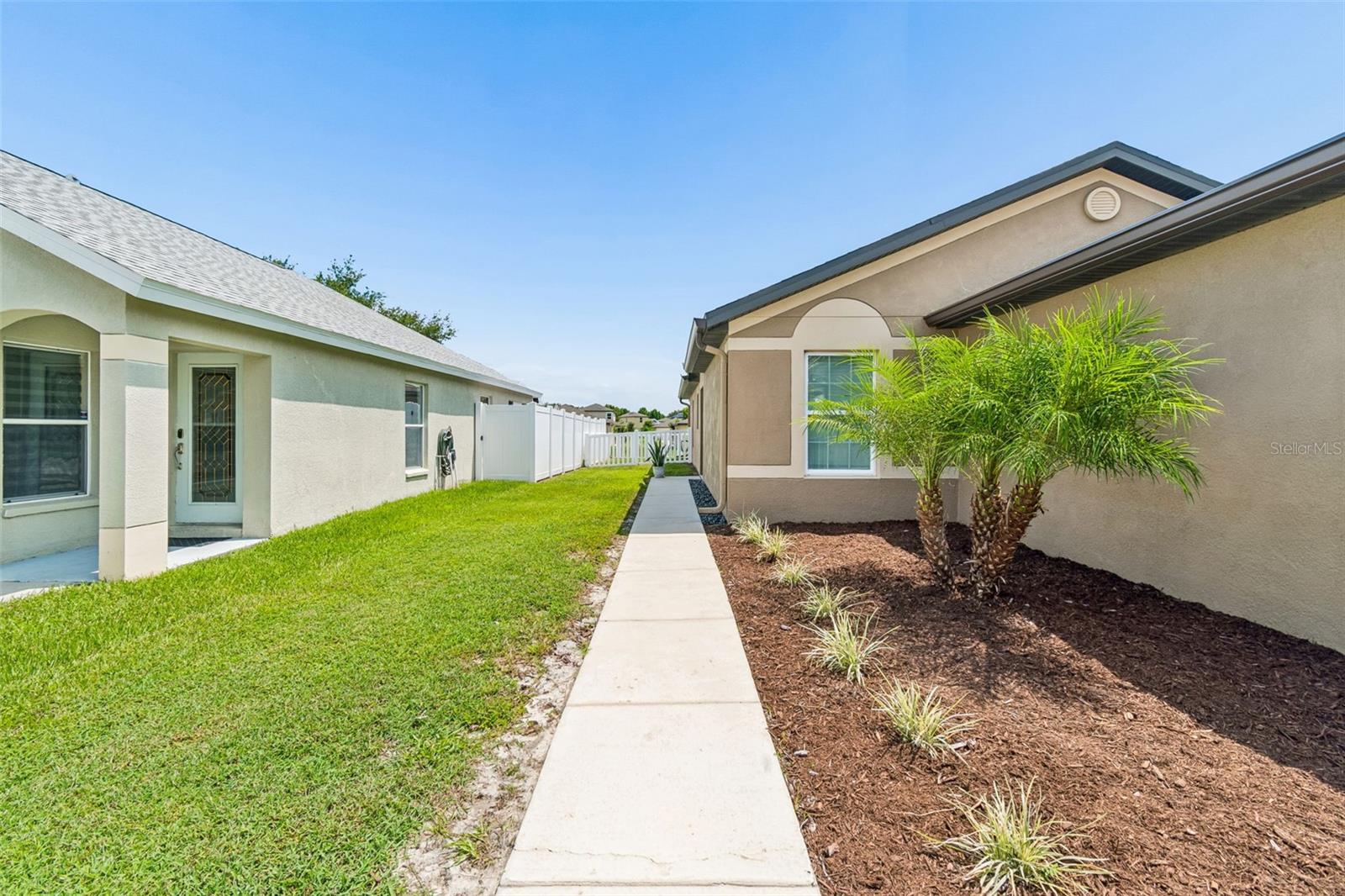 14334 Holly Hammock Ln Property Photo 8
