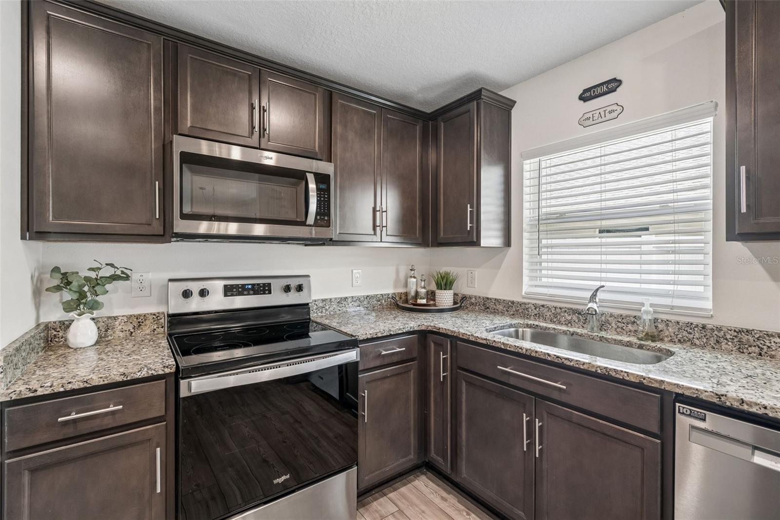 14334 Holly Hammock Ln Property Photo 28