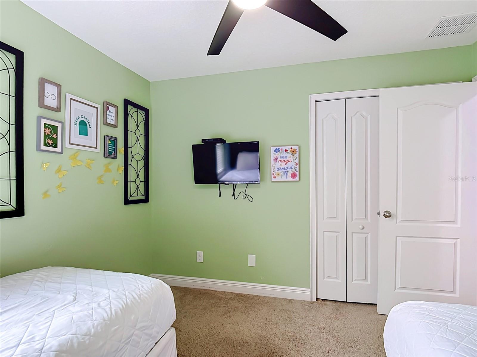 8223 Roseville Rd Property Photo 33