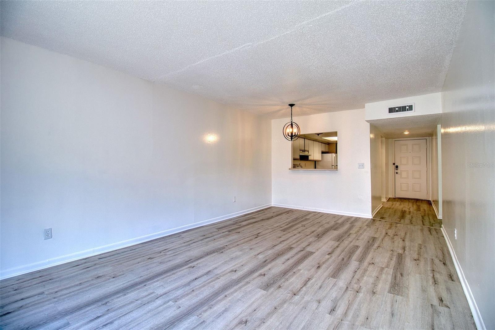 6334 Newtown Cir #34b4 Property Photo 6