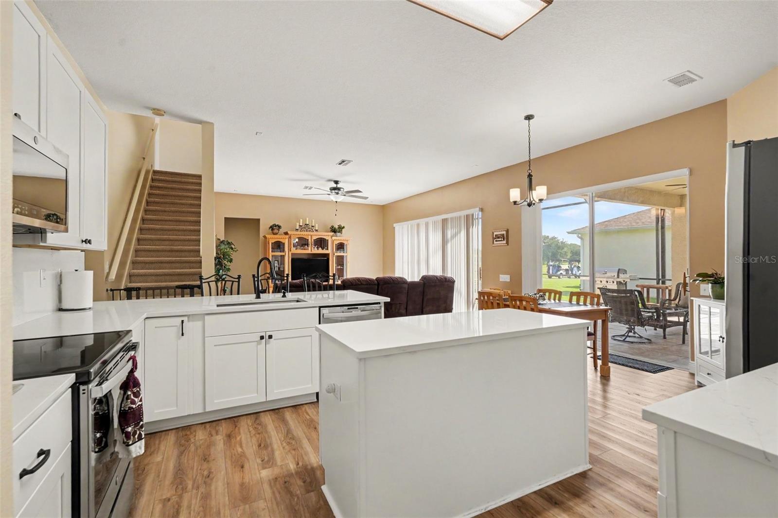 25741 Risen Star Dr Property Photo 2