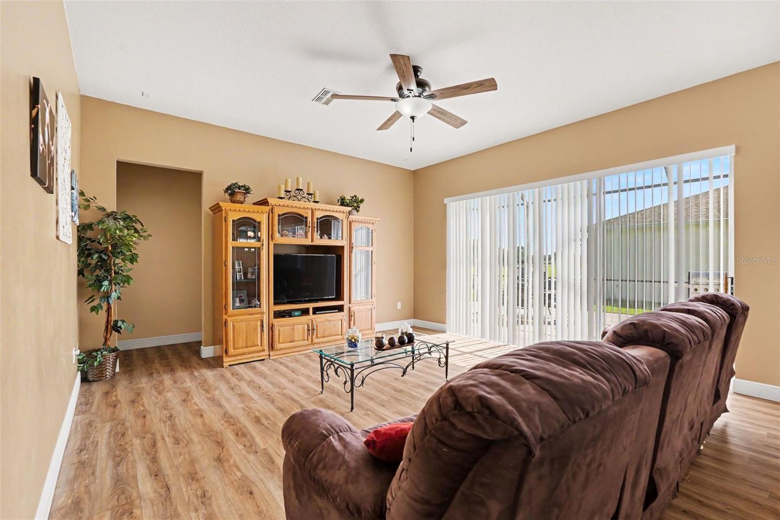 25741 Risen Star Dr Property Photo 10