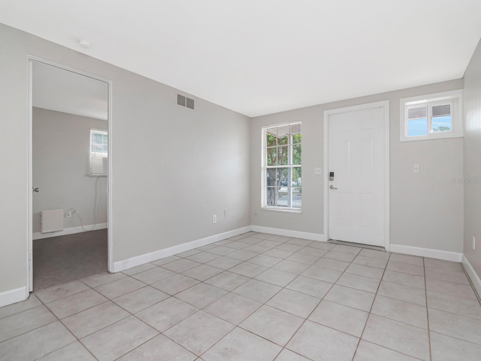 104 Karde Ln #a Property Photo 3