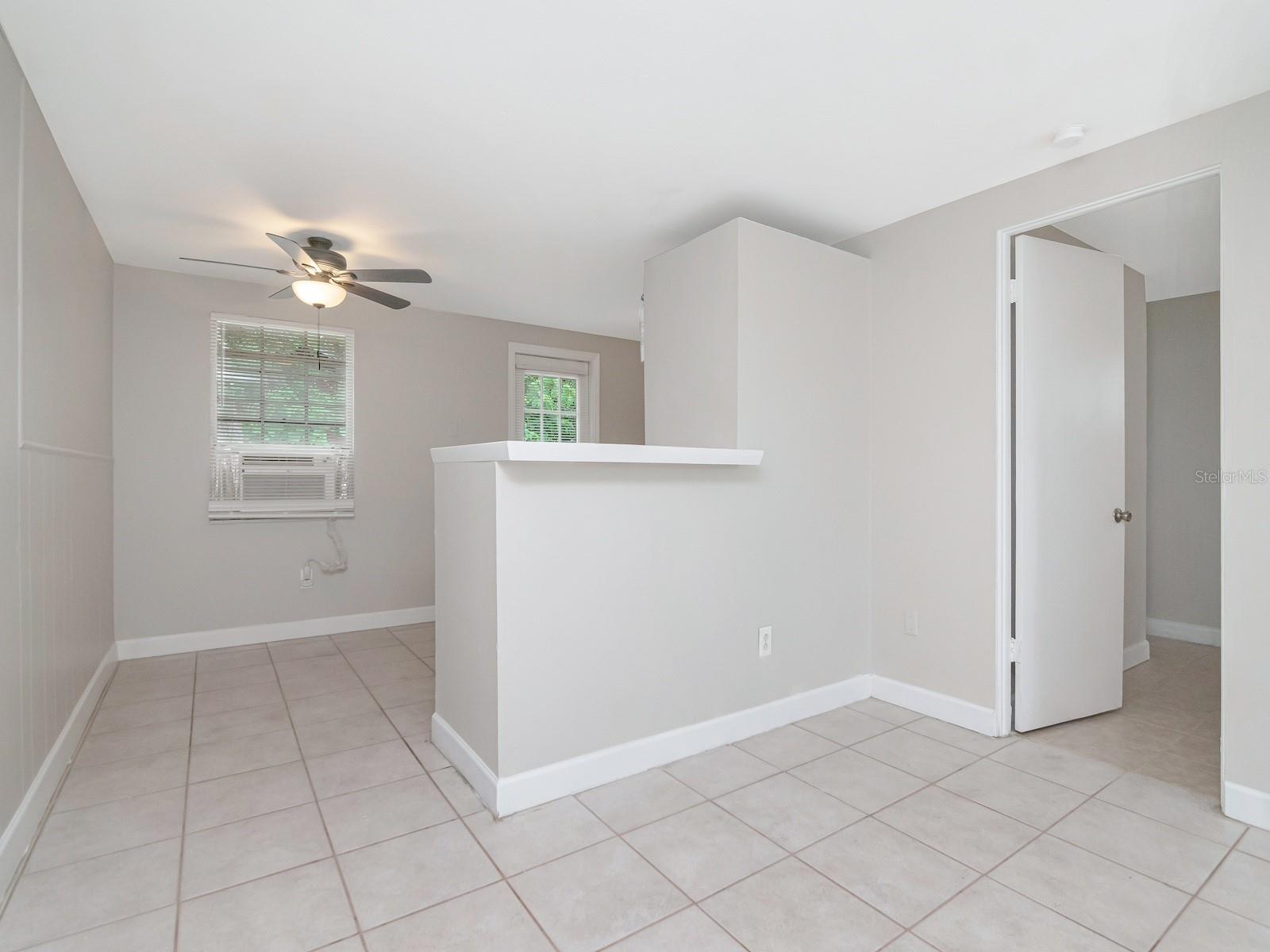 104 Karde Ln #a Property Photo 6