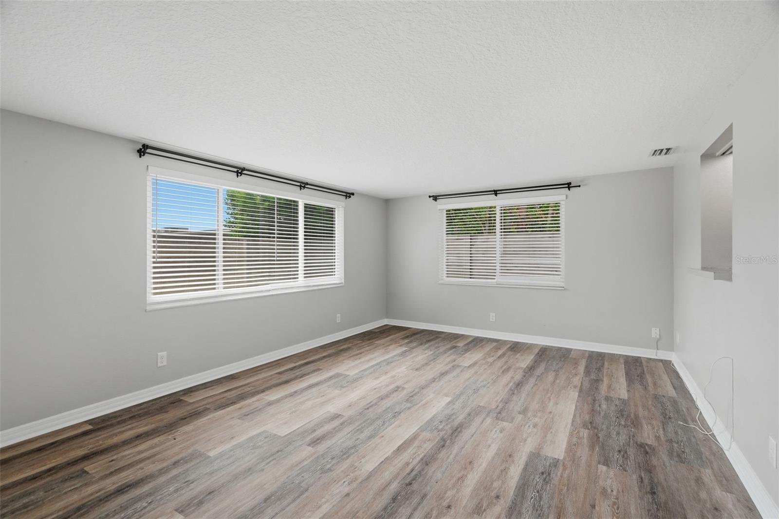 4247 Gulfshore Ct Property Photo 16