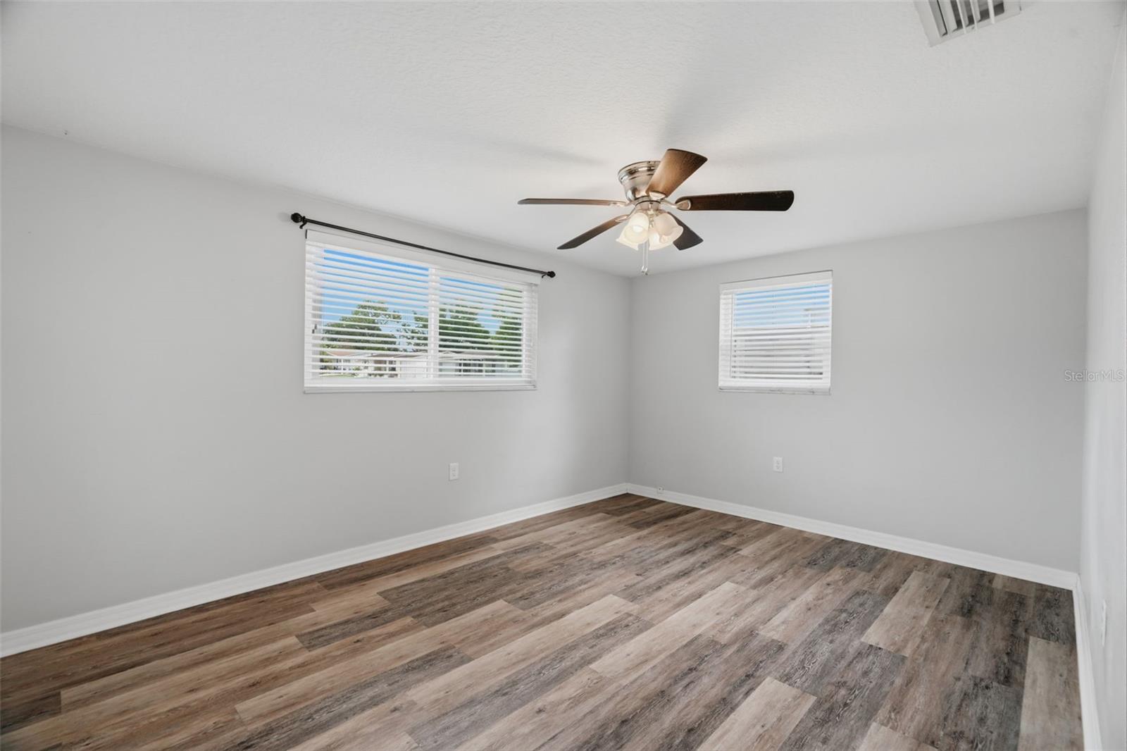 4247 Gulfshore Ct Property Photo 21