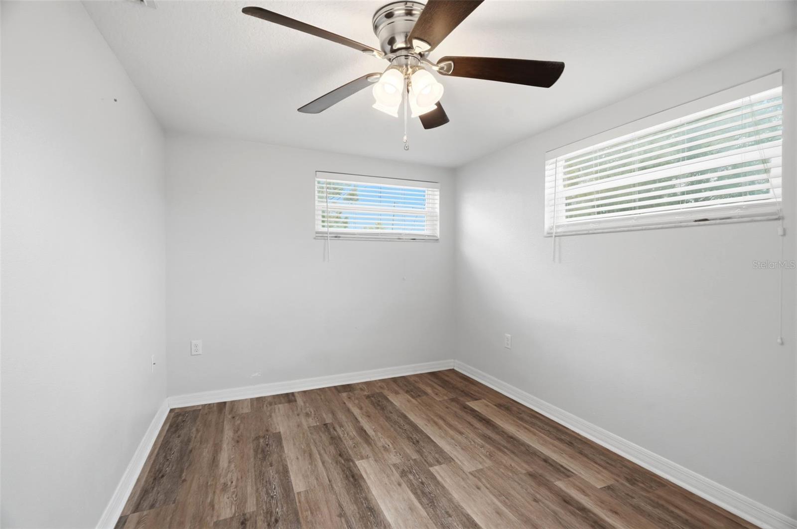 4247 Gulfshore Ct Property Photo 26