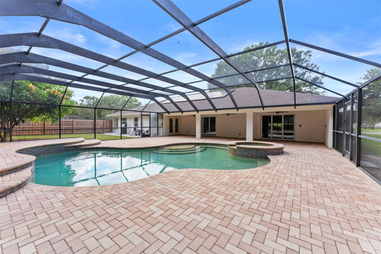 10204 Tranquil Ln Property Photo 7