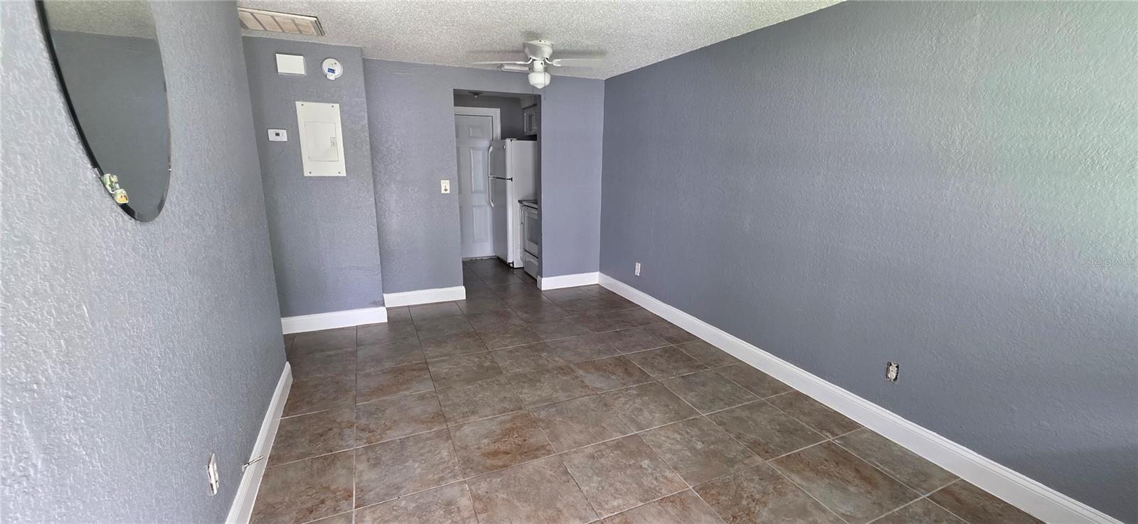 1308 E Yukon St #b Property Photo 4