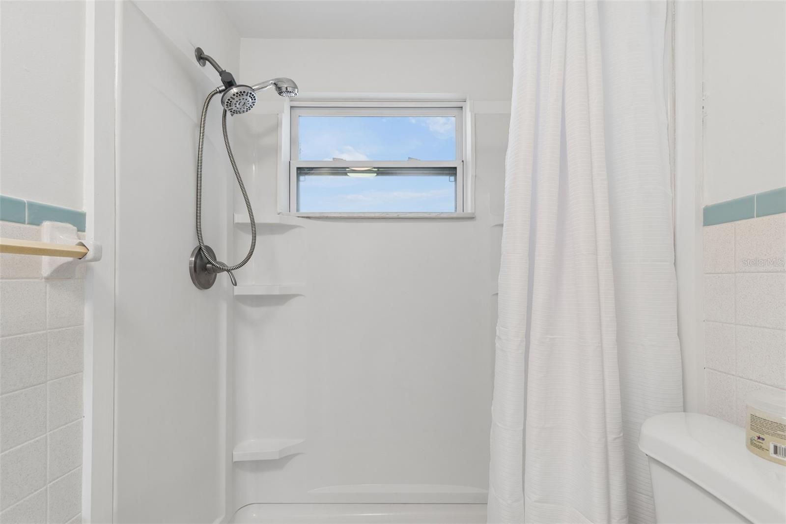 8672 78th Pl Property Photo 25