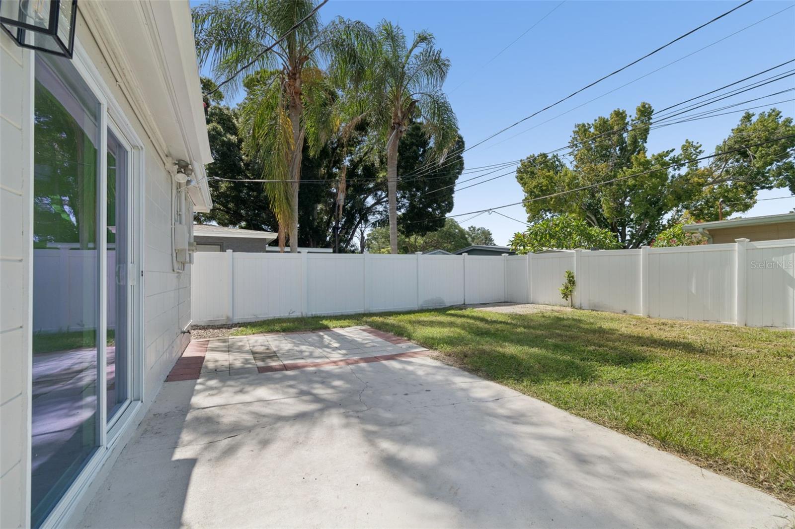 8672 78th Pl Property Photo 34