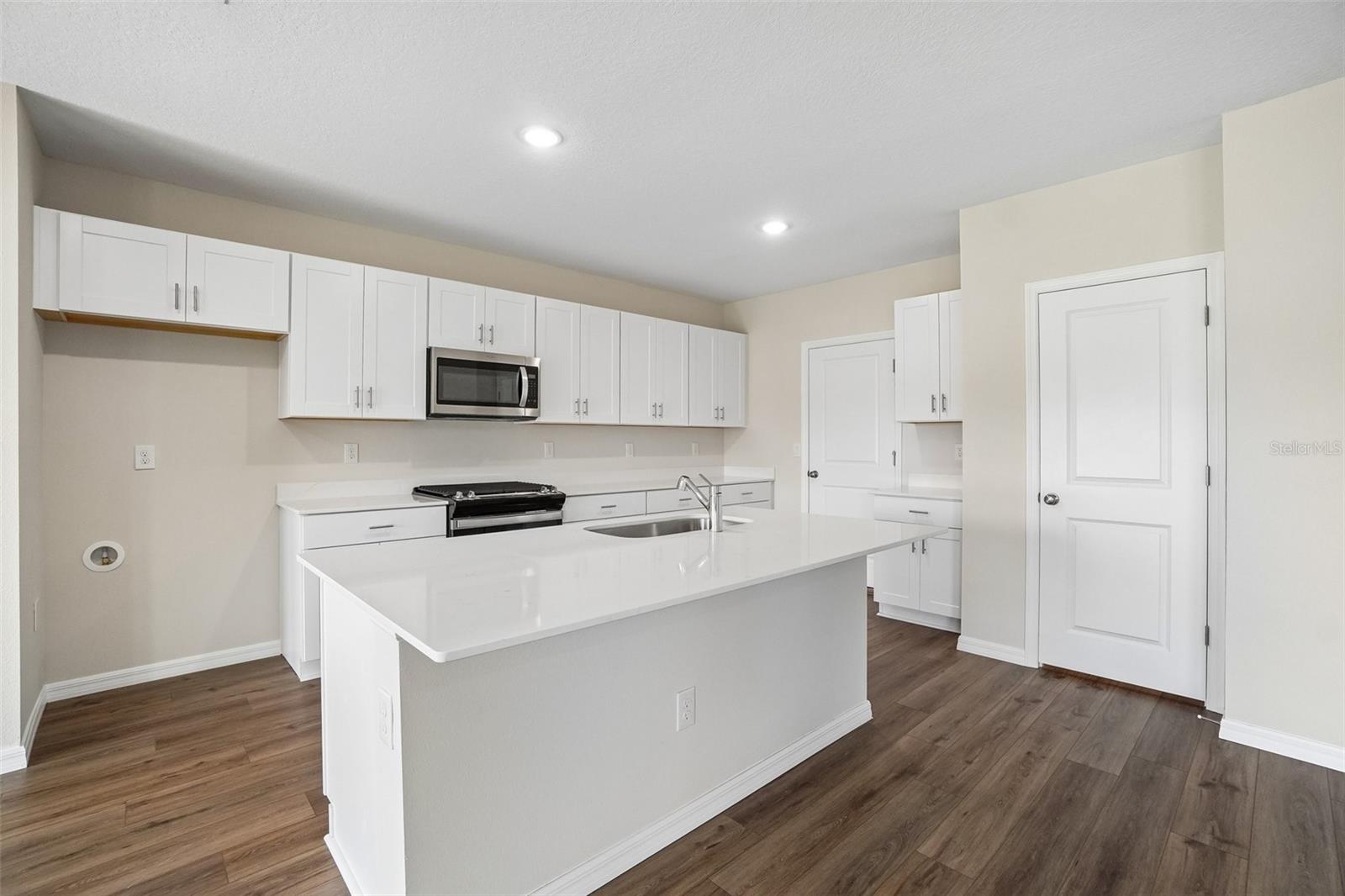 36564 Sagemoor Dr Property Photo 12