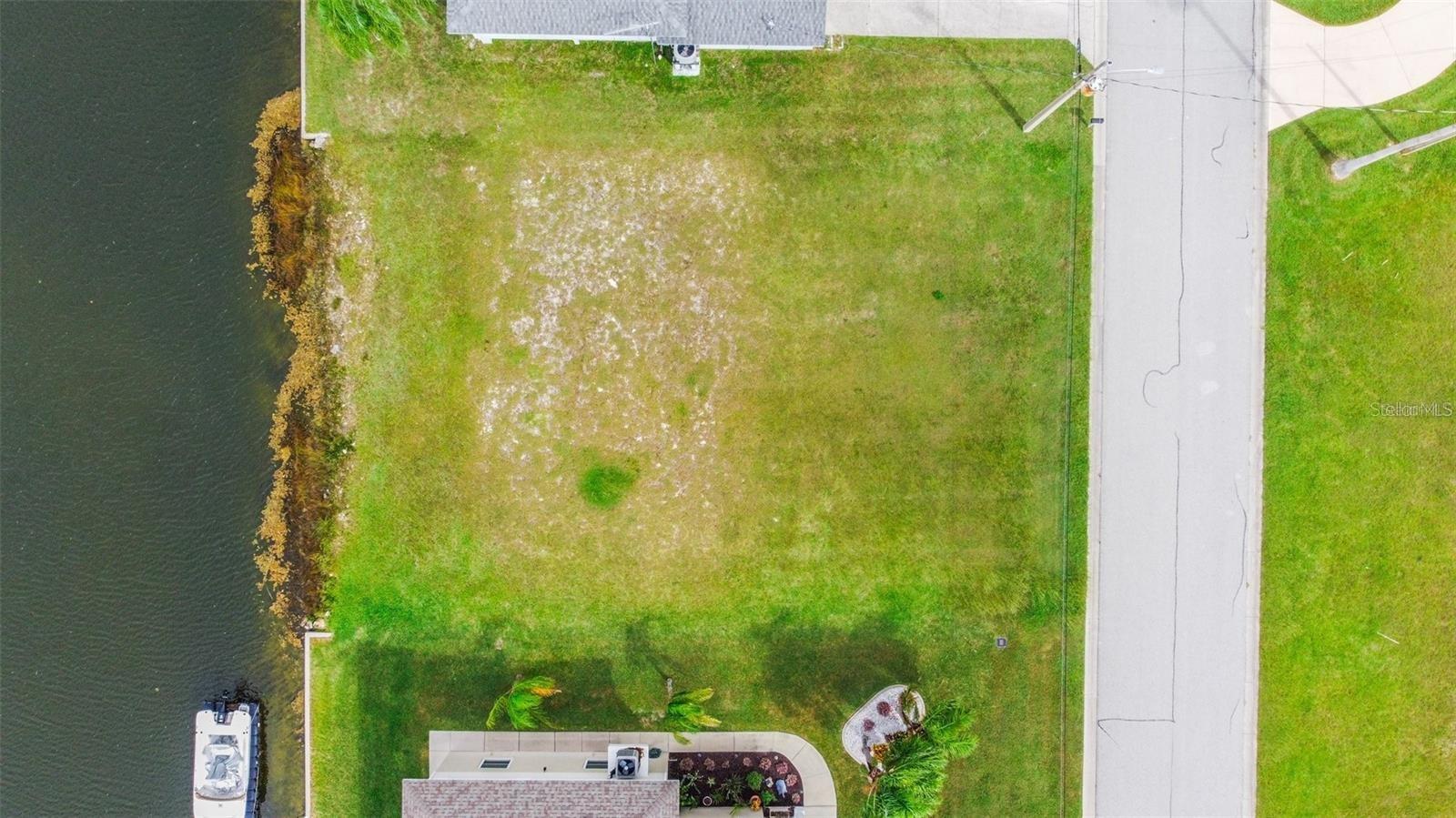 4009 Croaker Dr Property Photo 2