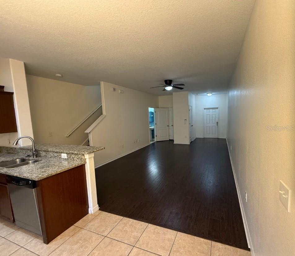 2807 Lantern Hill Ave Property Photo 5