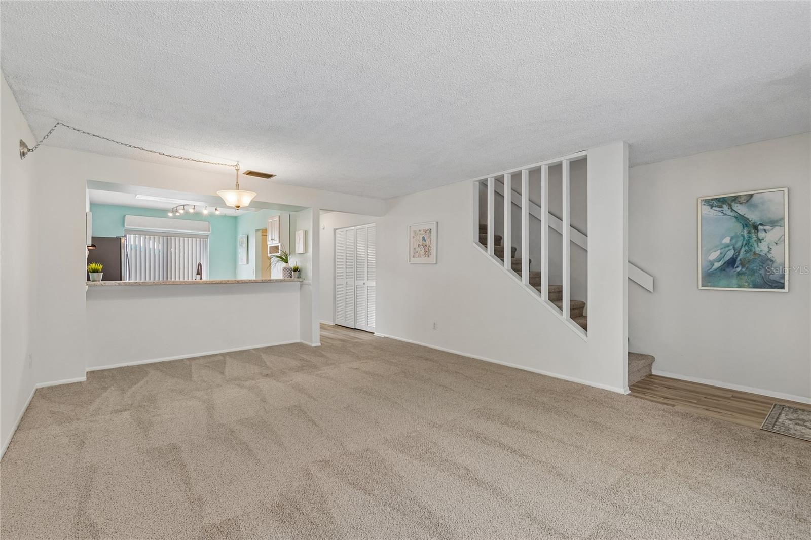 7803 Amberlea Ct Property Photo 5