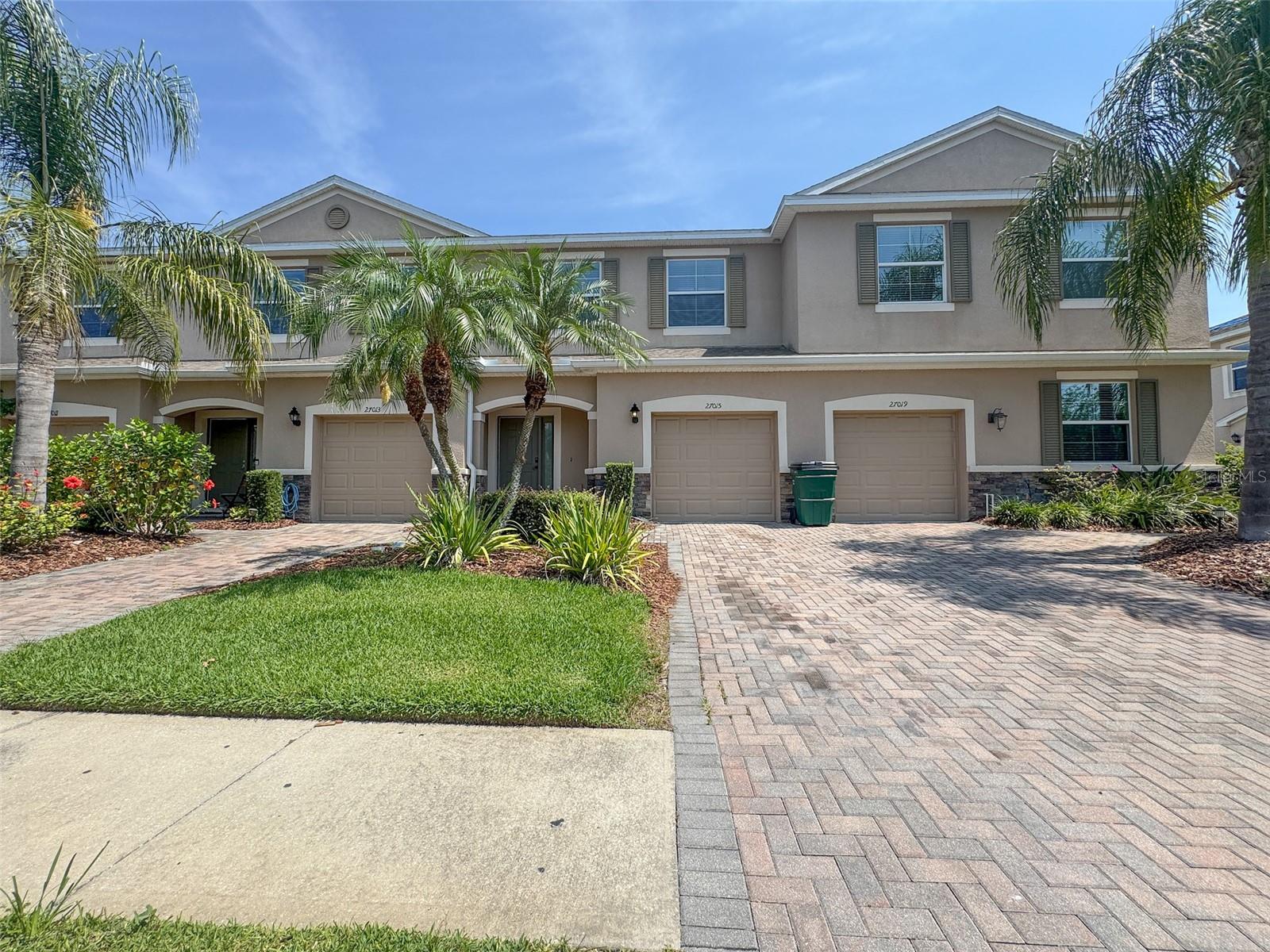27015 Juniper Bay Dr Property Photo 2