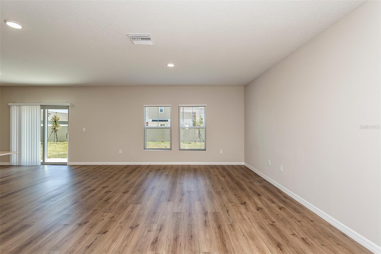 9092 Belleview Forest Pass Property Photo 3