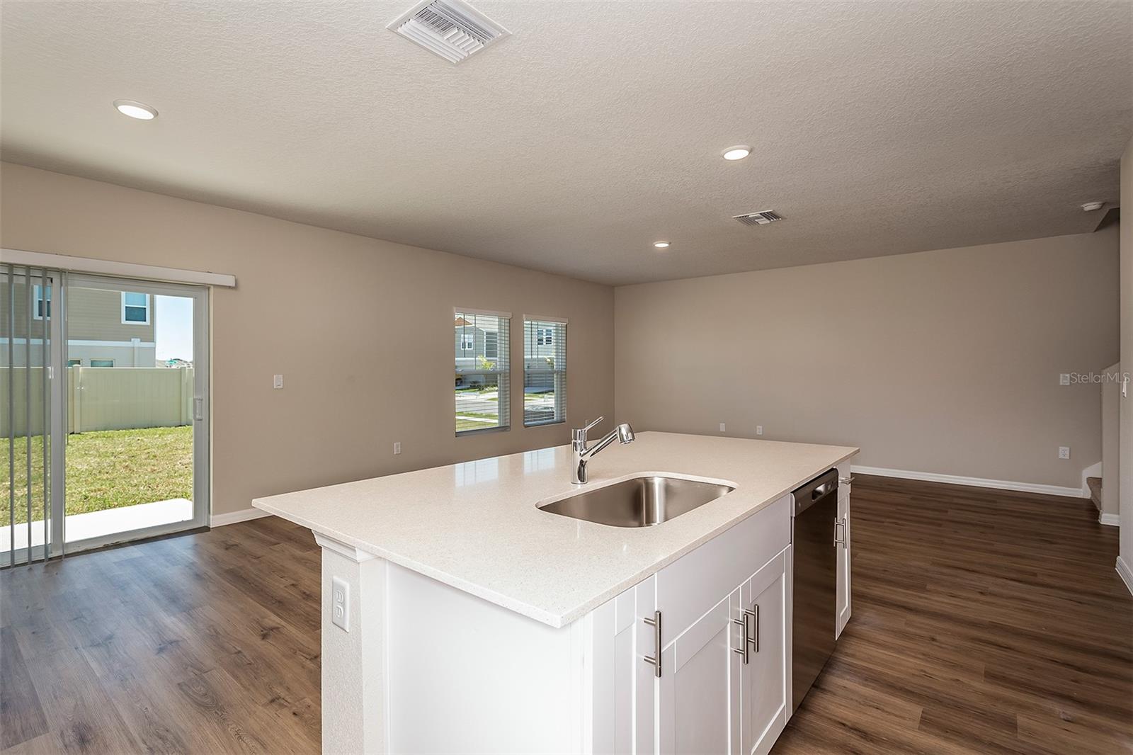 9092 Belleview Forest Pass Property Photo 10