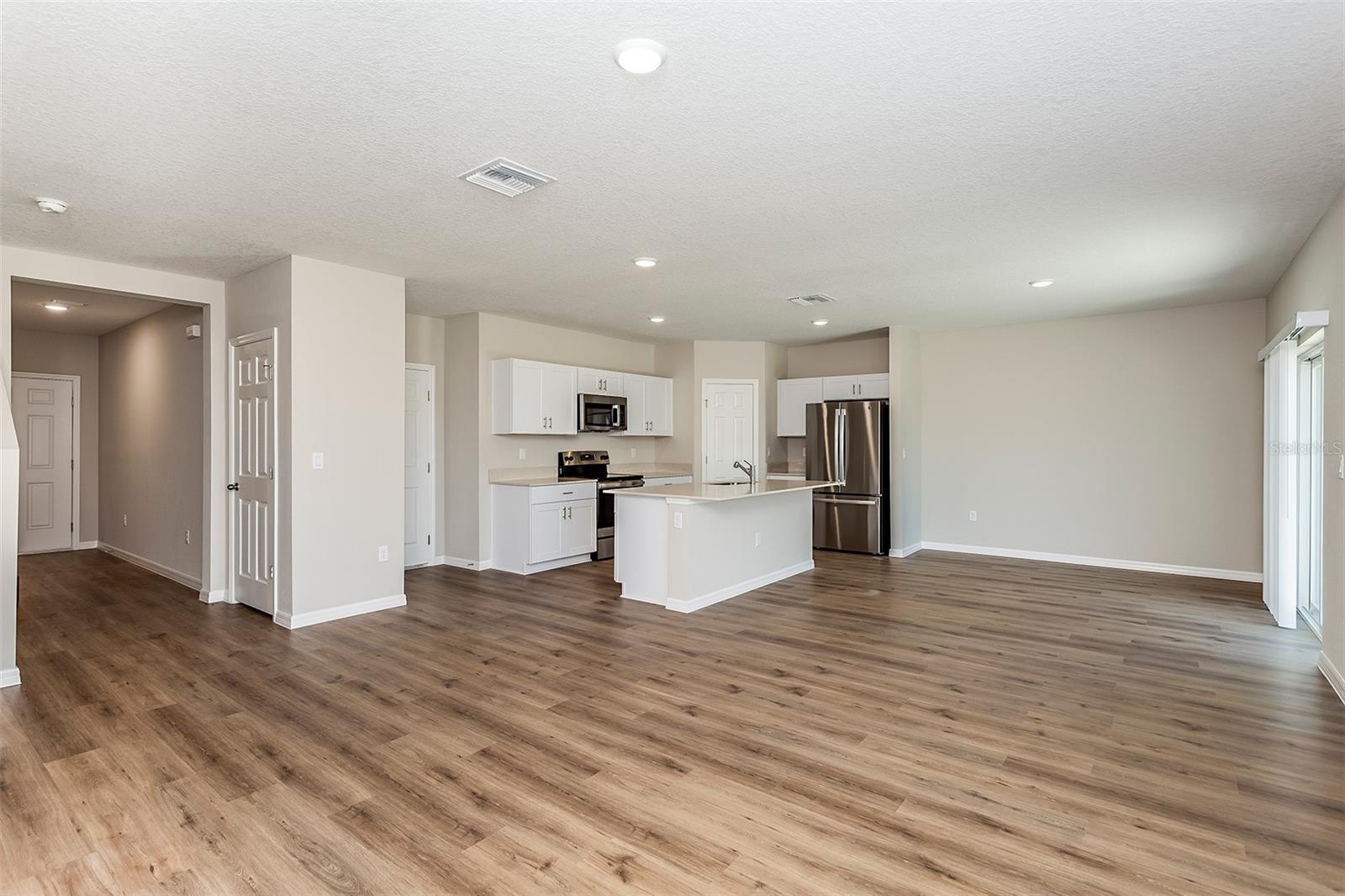9092 Belleview Forest Pass Property Photo 12