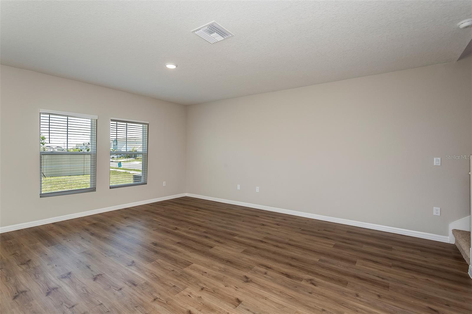 9092 Belleview Forest Pass Property Photo 13