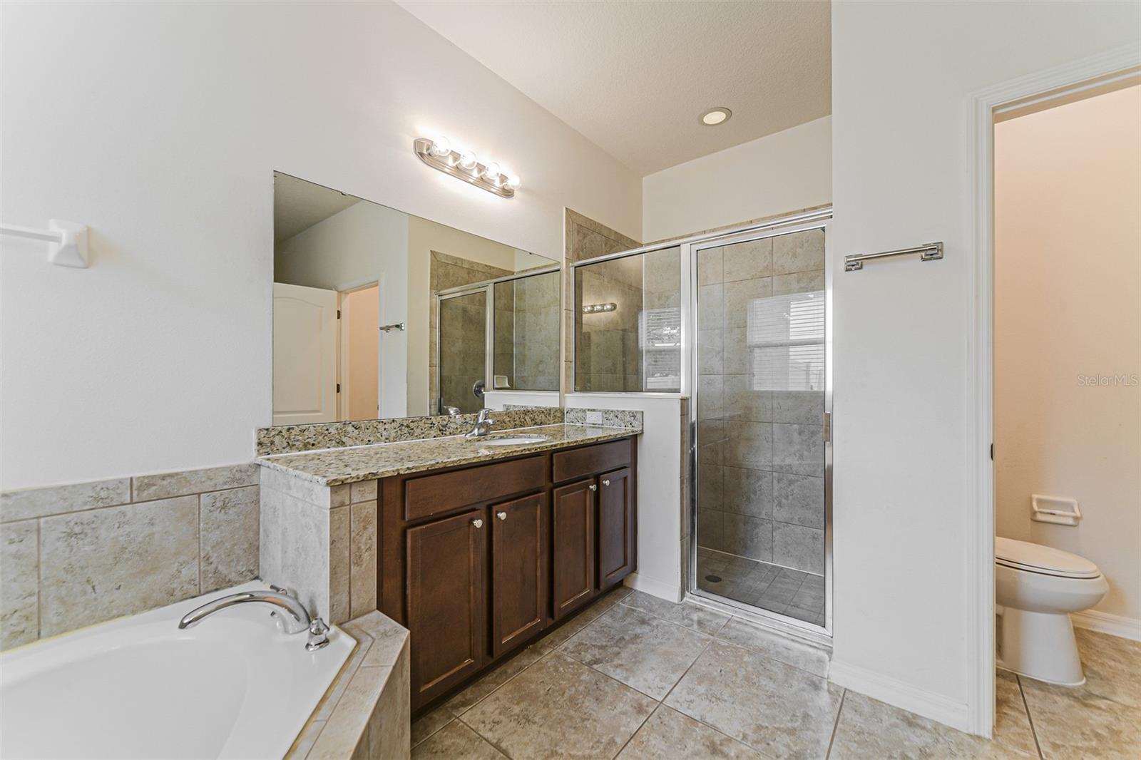 12552 Hammock Pointe Cir Property Photo 17