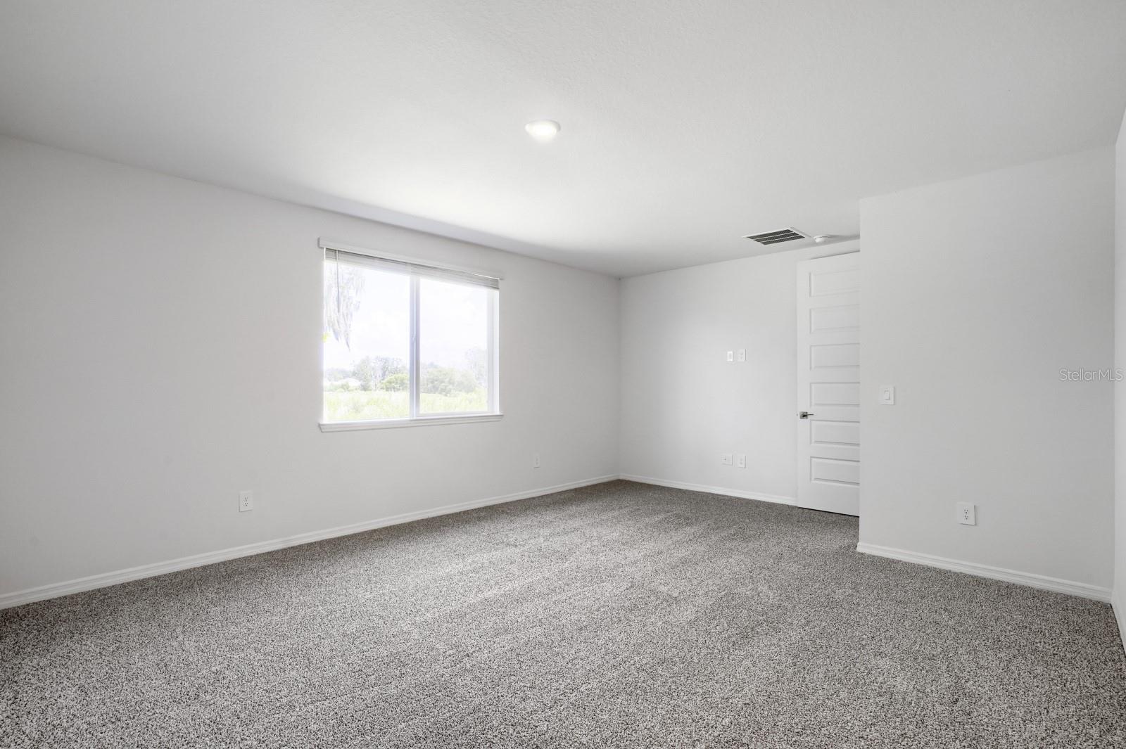 2332 Citrus Bloom Dr Property Photo 4