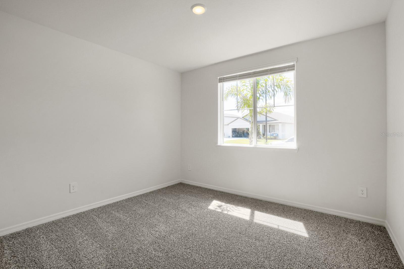 2332 Citrus Bloom Dr Property Photo 5
