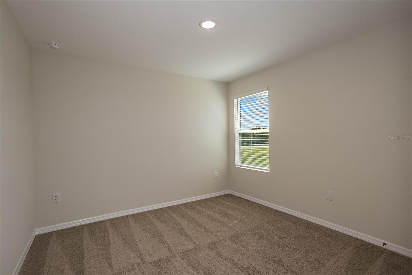 15213 Maude Landing Loop Property Photo 19