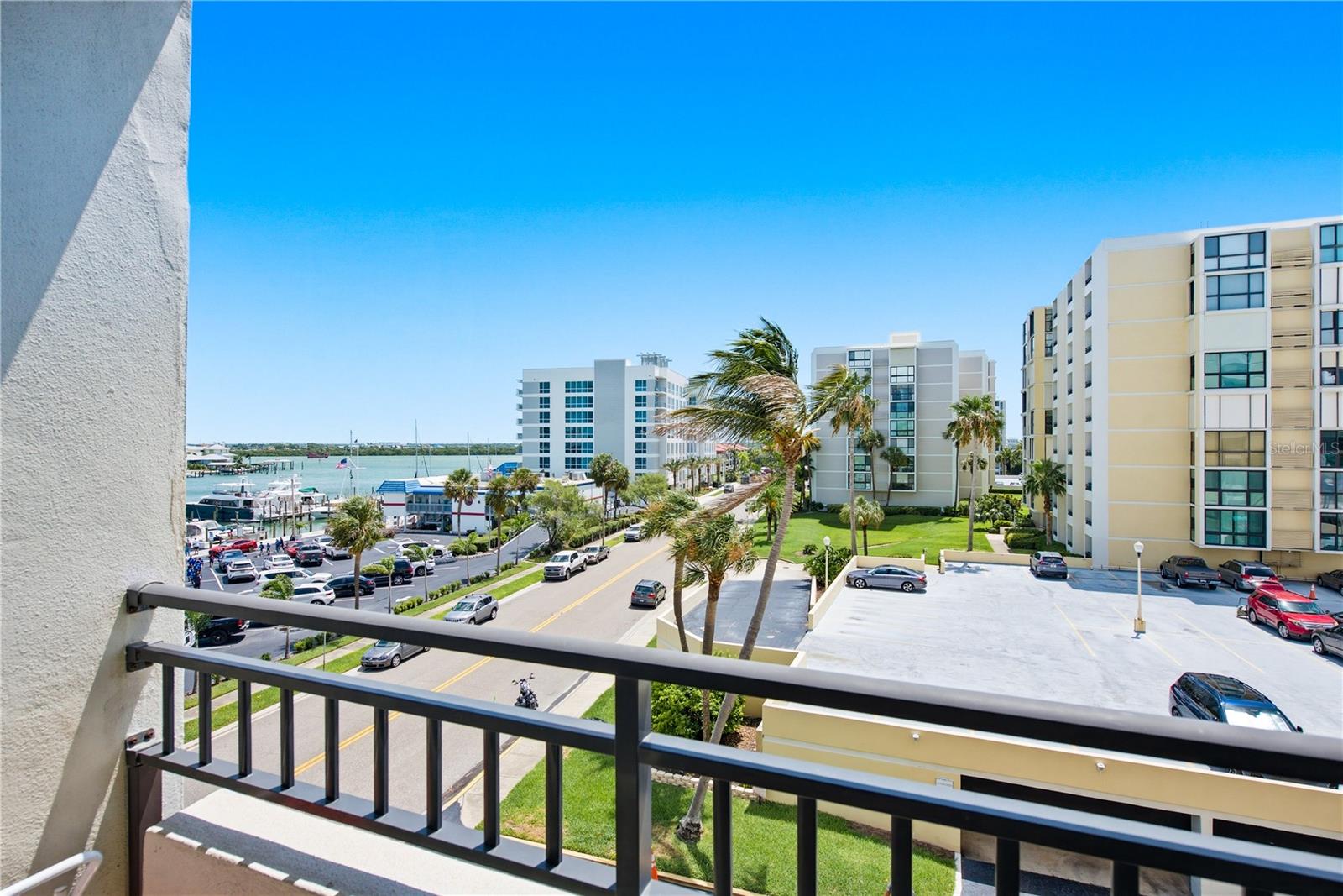 800 S Gulfview Blvd #403 Property Photo 27