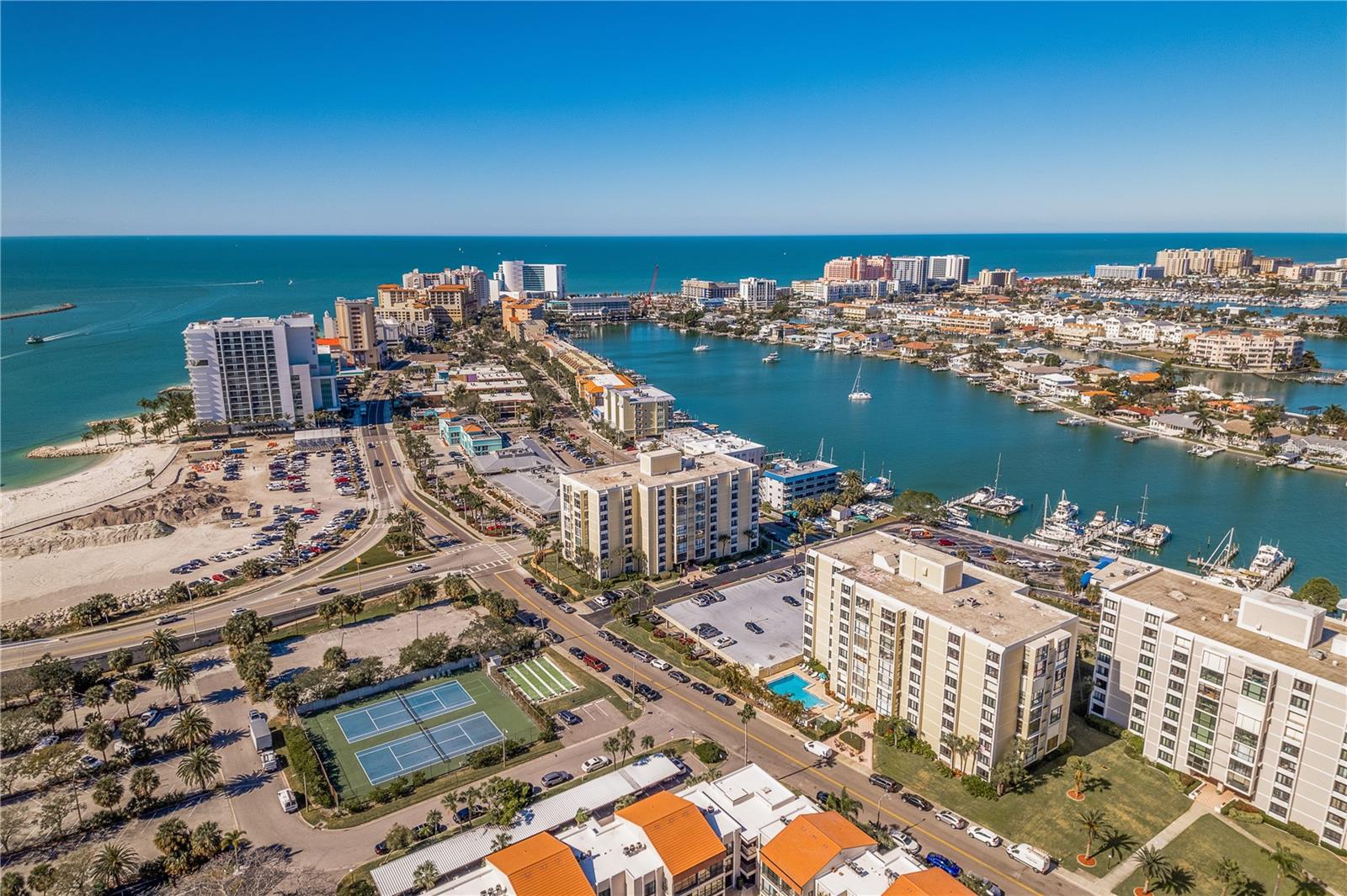 800 S Gulfview Blvd #403 Property Photo 45