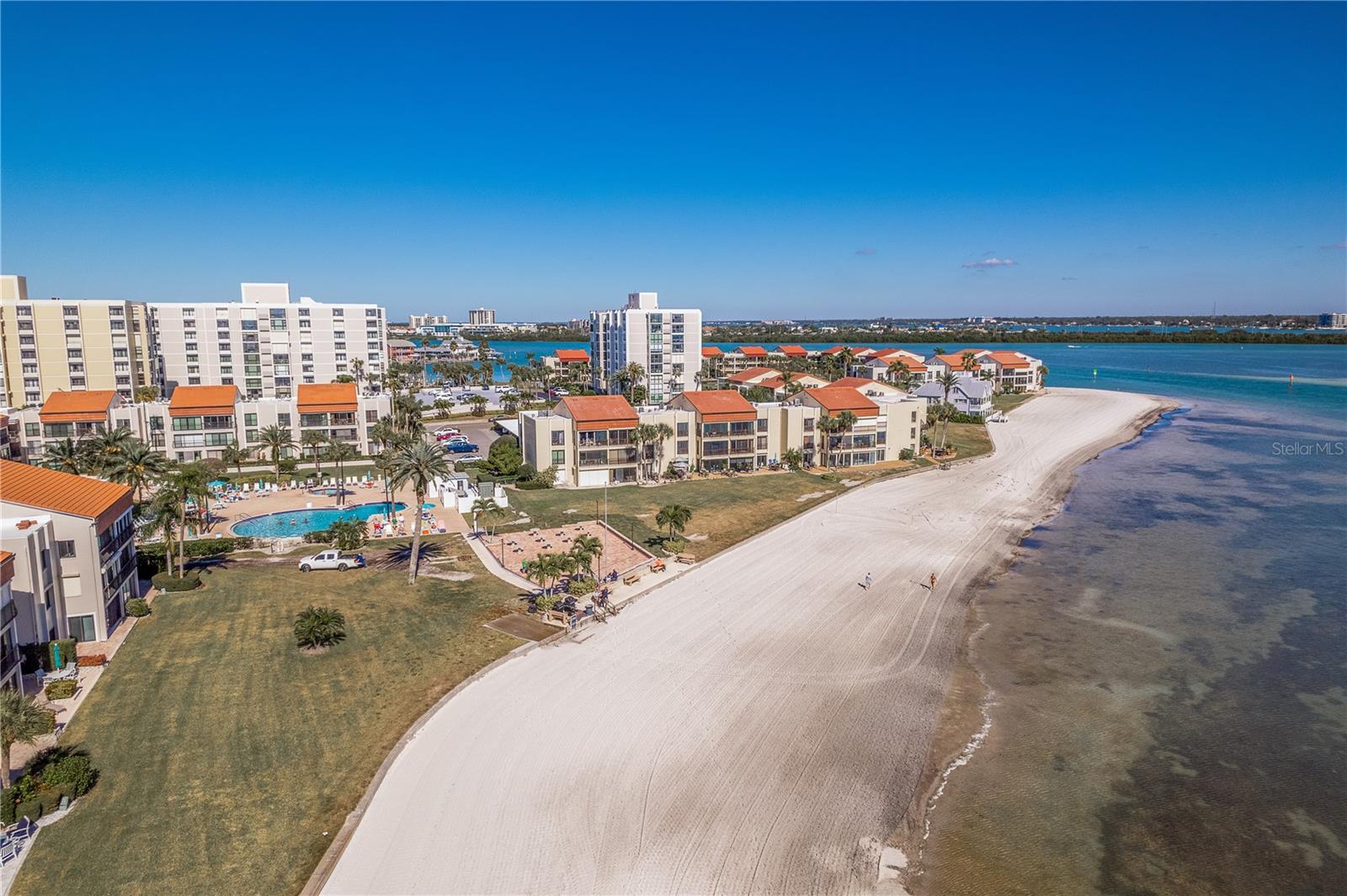 800 S Gulfview Blvd #403 Property Photo 52