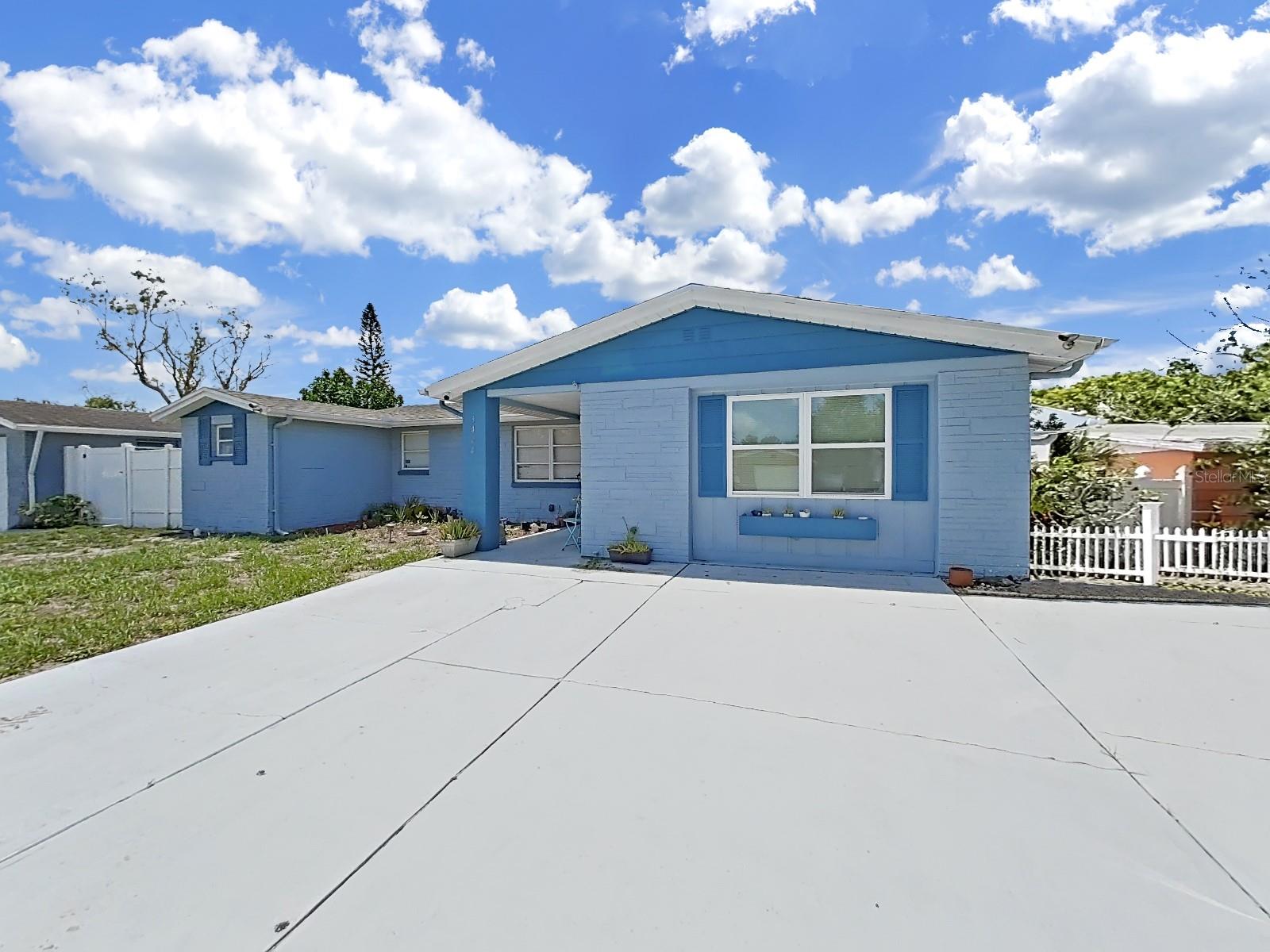 3424 Truman Dr Property Photo 1