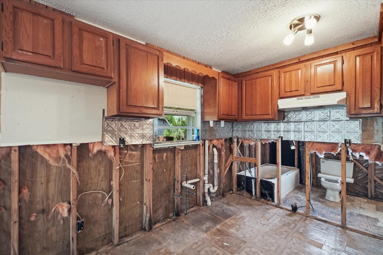 14496 & 14498 W Captain Ct Property Photo 16