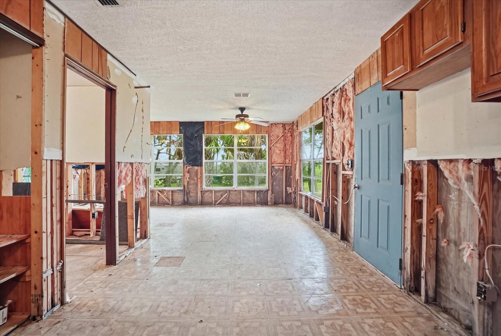 14496 & 14498 W Captain Ct Property Photo 17