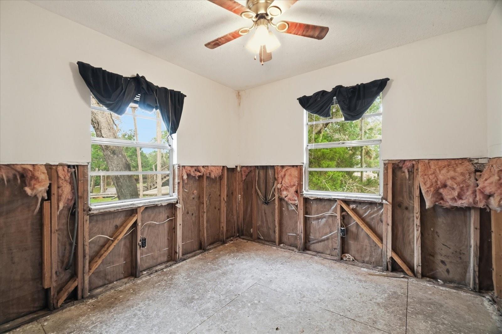 14496 & 14498 W Captain Ct Property Photo 21