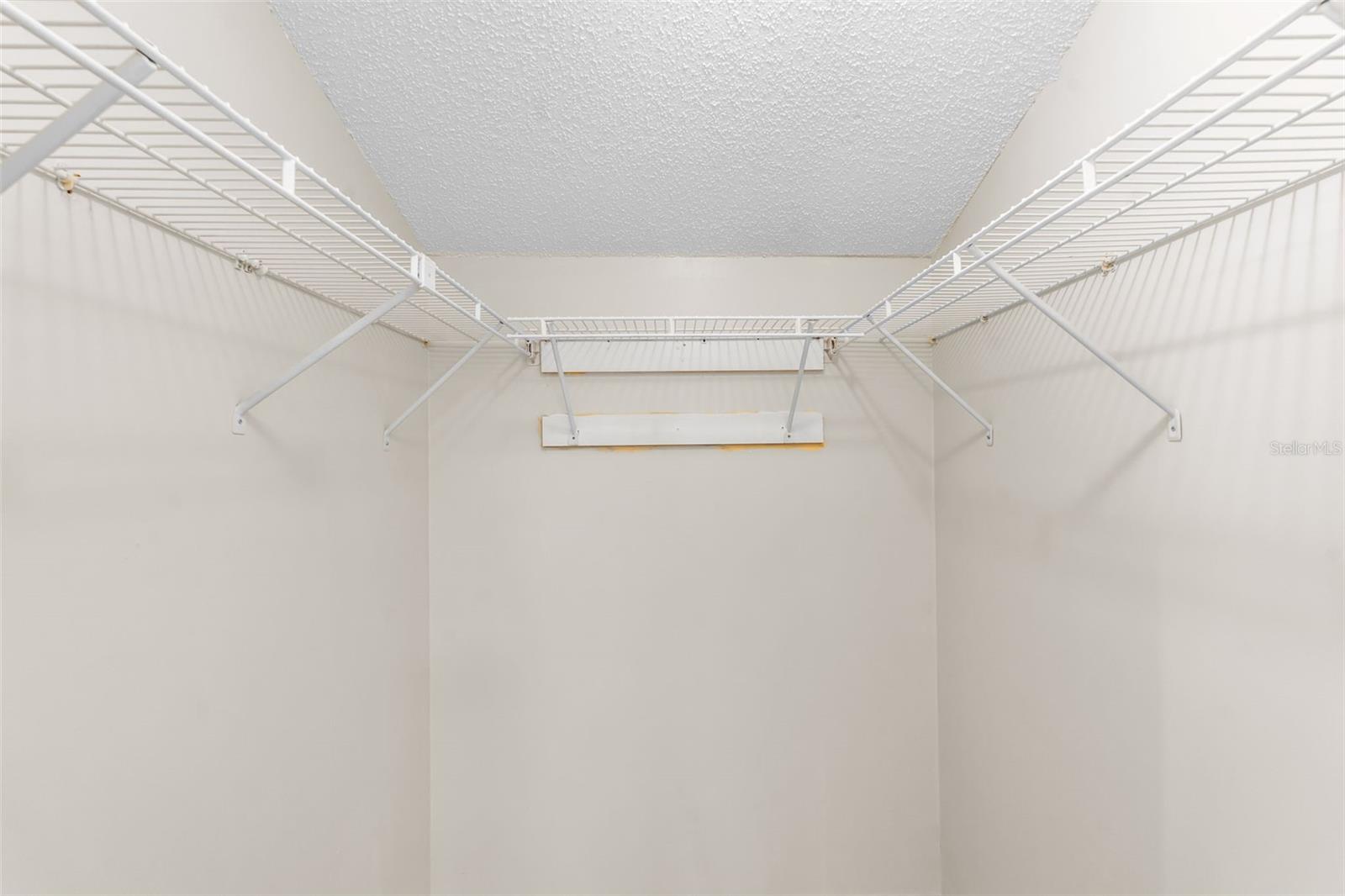 10904 Autumn Oak Pl Property Photo 26