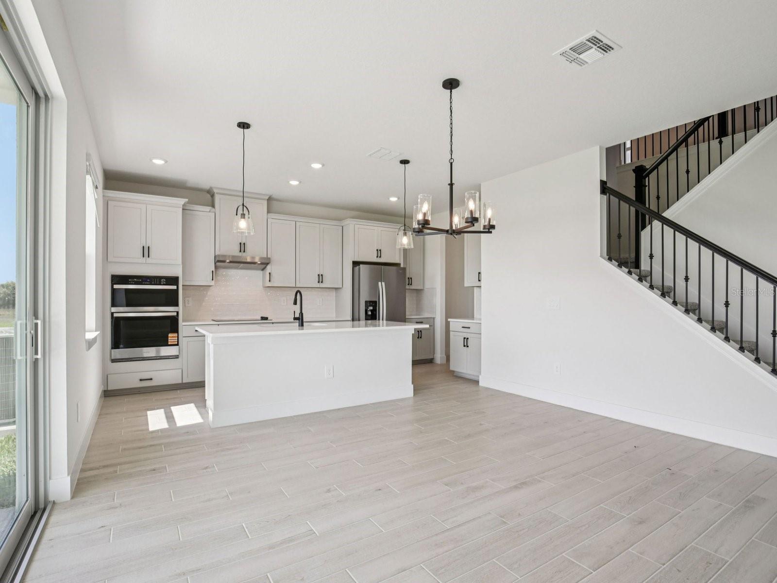 116 Shady Edge Loop Property Photo 4