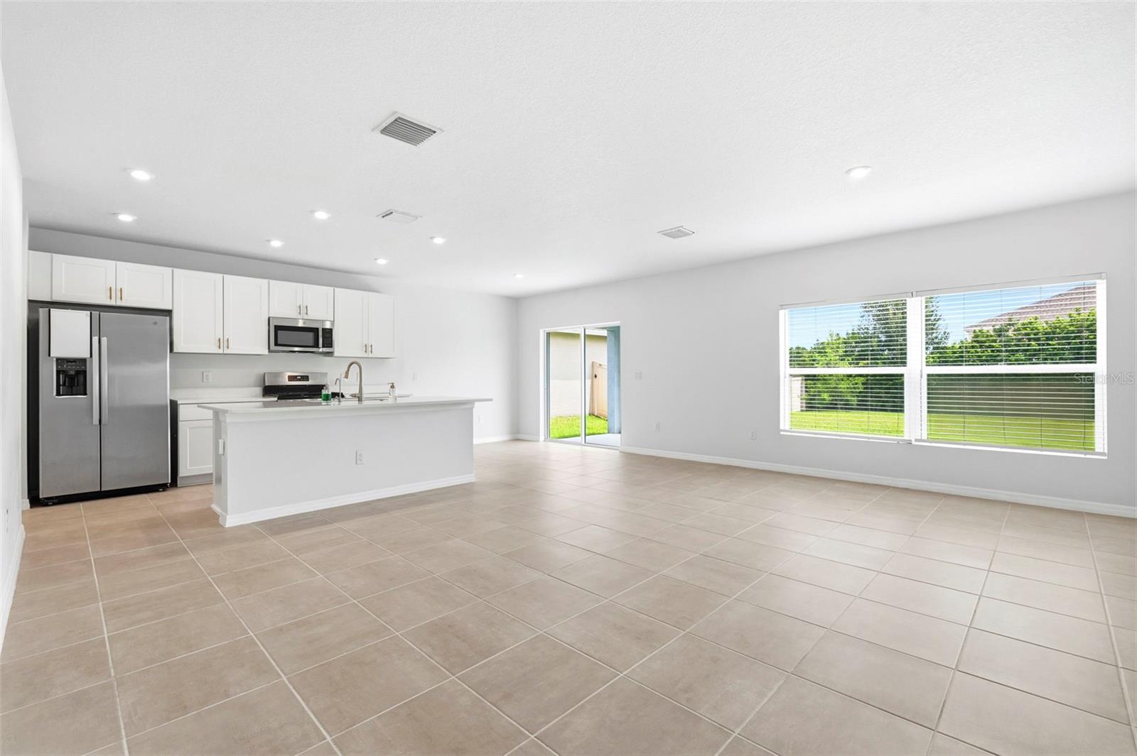6271 Springmont Loop Property Photo 12