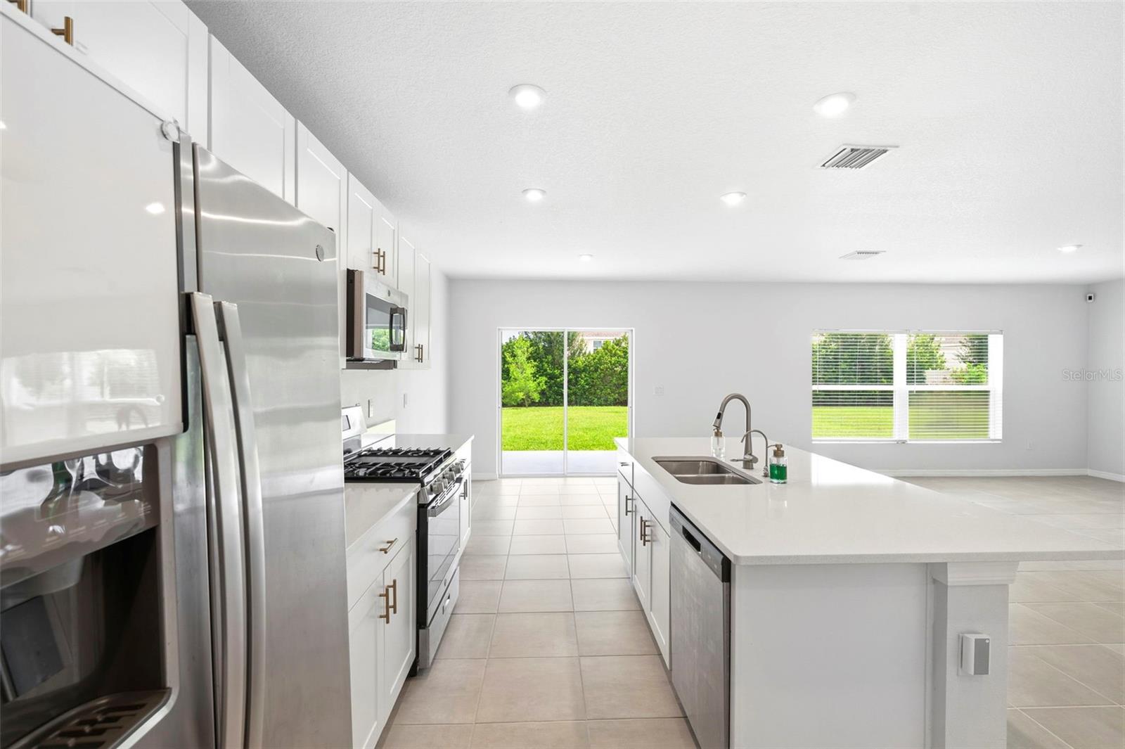 6271 Springmont Loop Property Photo 15
