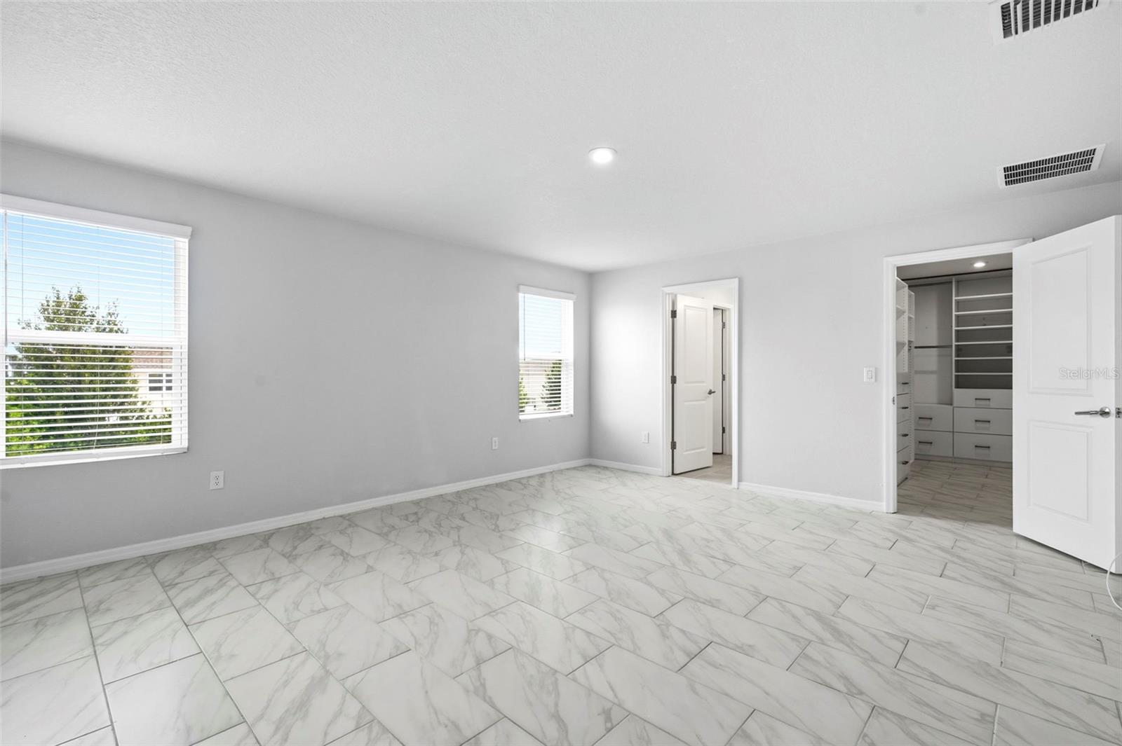 6271 Springmont Loop Property Photo 27