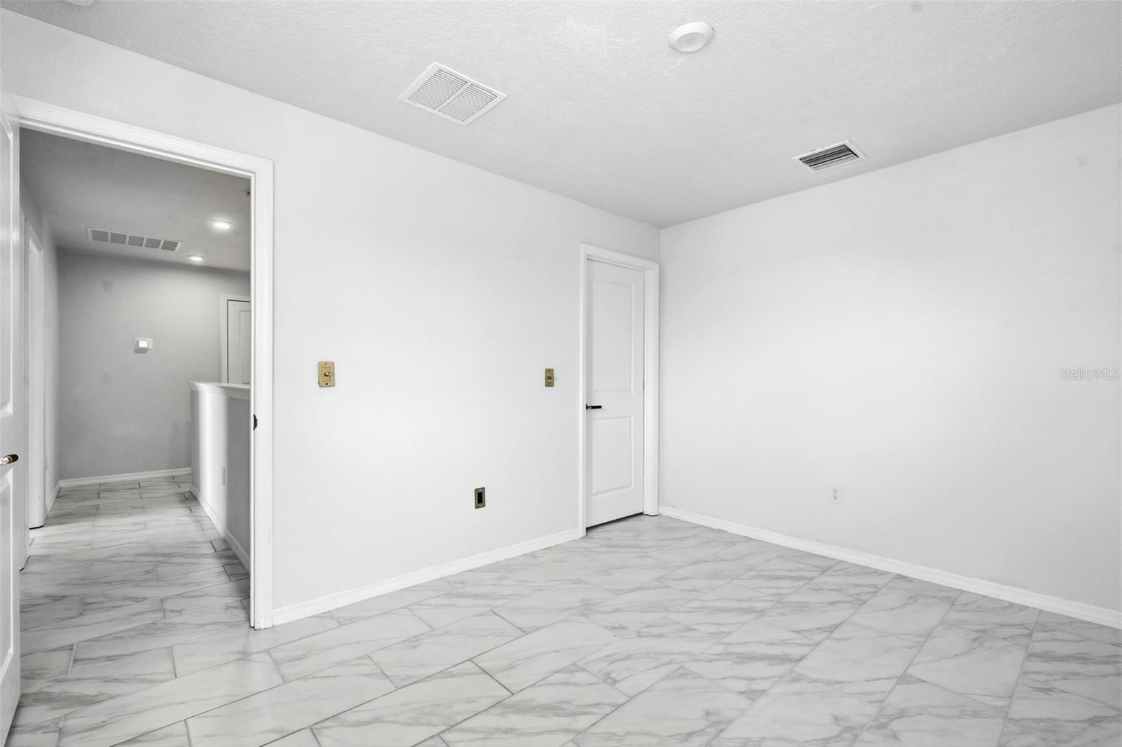 6271 Springmont Loop Property Photo 31