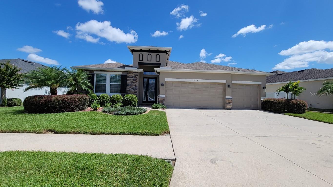 2229 VALTERRA VISTA WAY Property Photo 1
