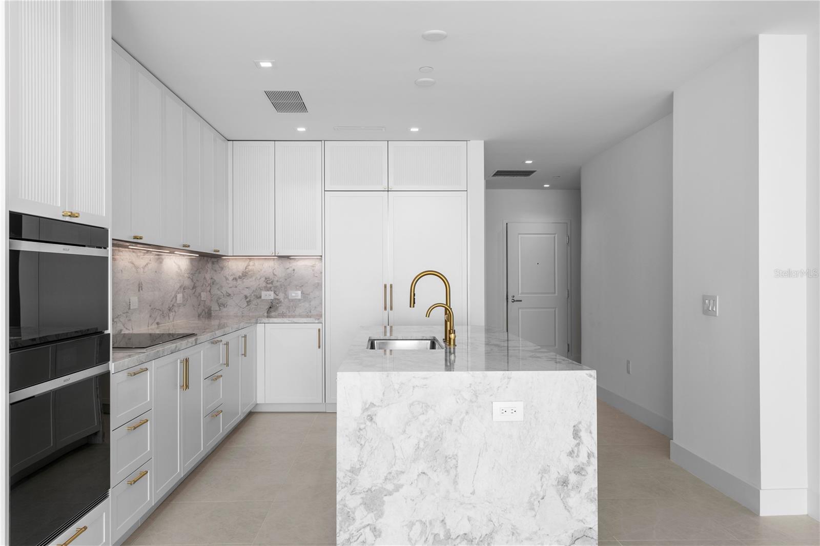 3015 S Ysabella Ave #2603 Property Photo 15