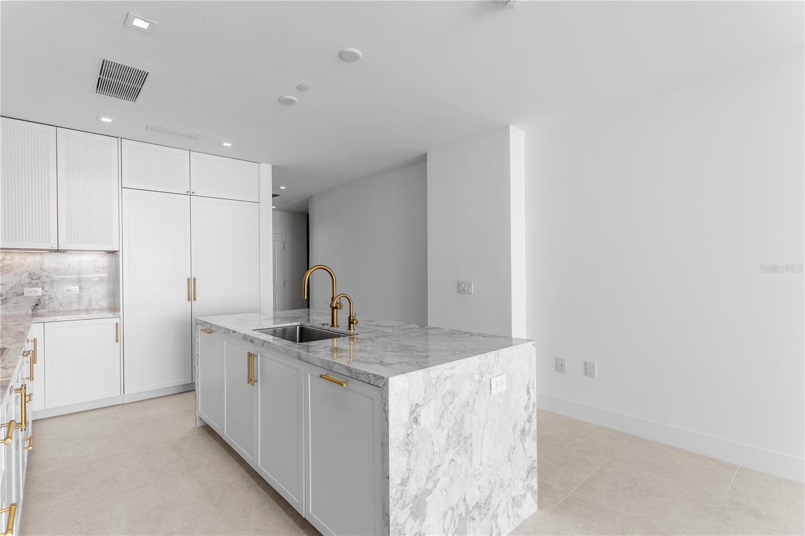 3015 S Ysabella Ave #2603 Property Photo 18