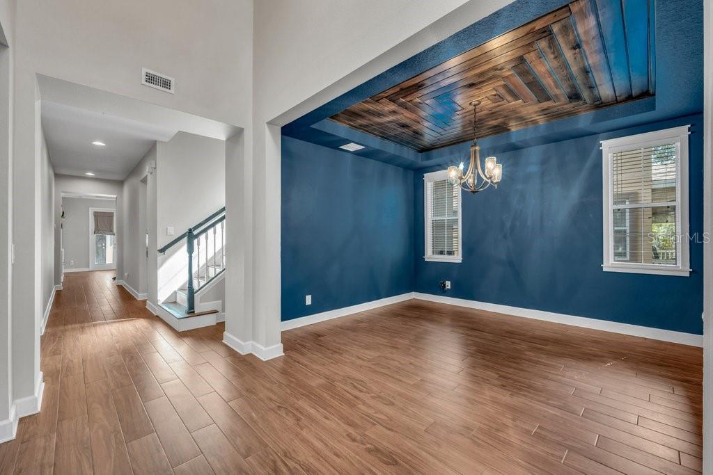16013 Loneoak View Dr Property Photo 5