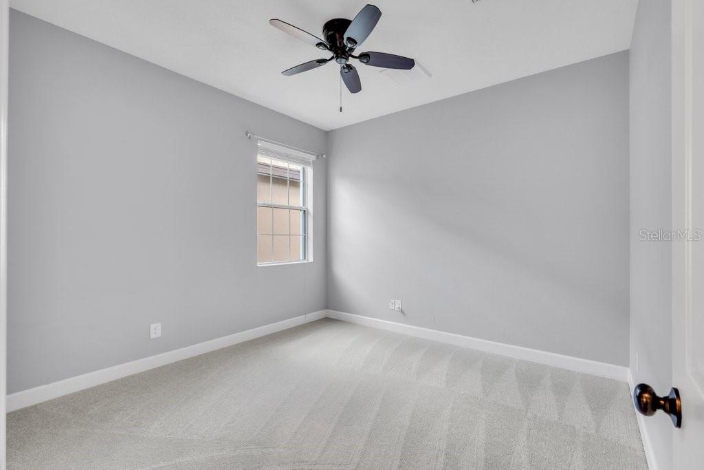 16013 Loneoak View Dr Property Photo 8