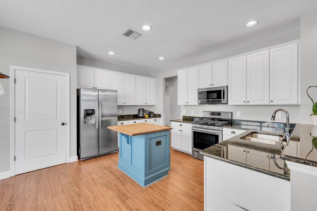 16013 Loneoak View Dr Property Photo 12