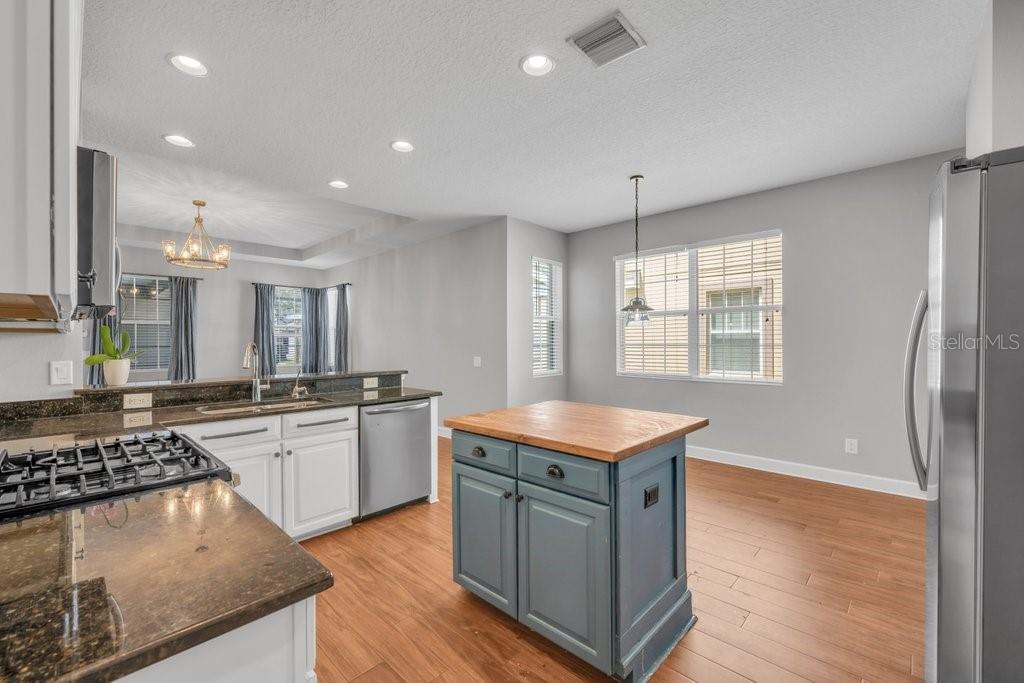16013 Loneoak View Dr Property Photo 16