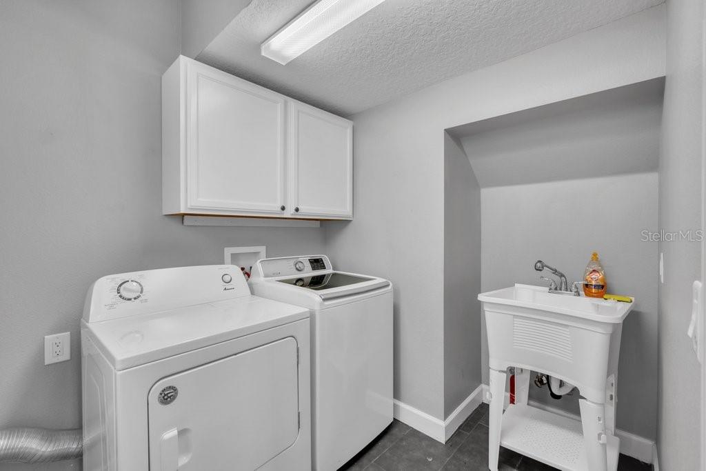 16013 Loneoak View Dr Property Photo 17
