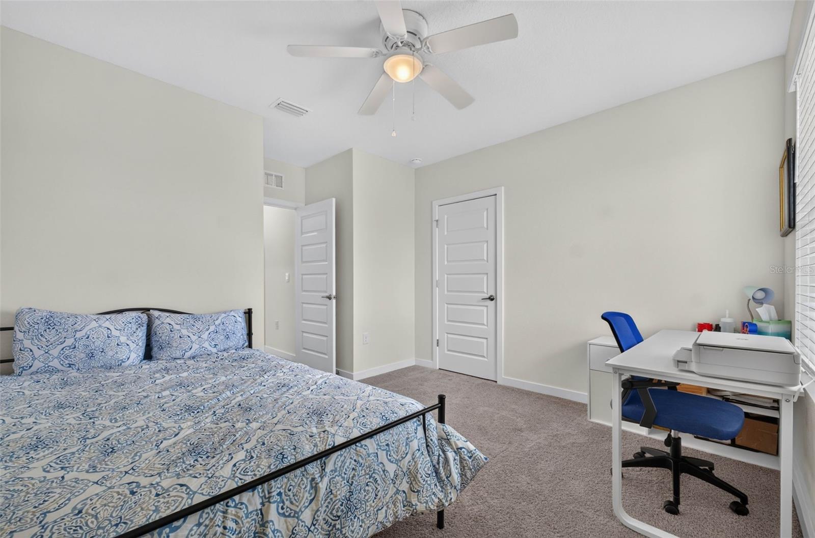 9744 Crescent Ray Dr Property Photo 45